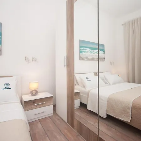 Two-bedroom With Garden *